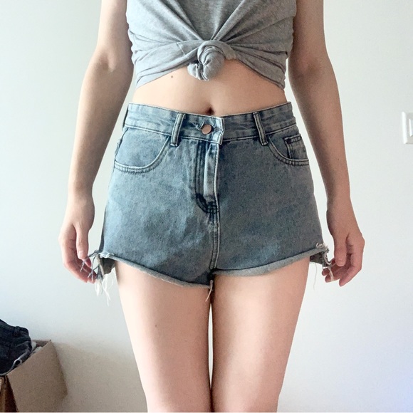 High Rise Vintage Denim Short - Picture 2 of 10